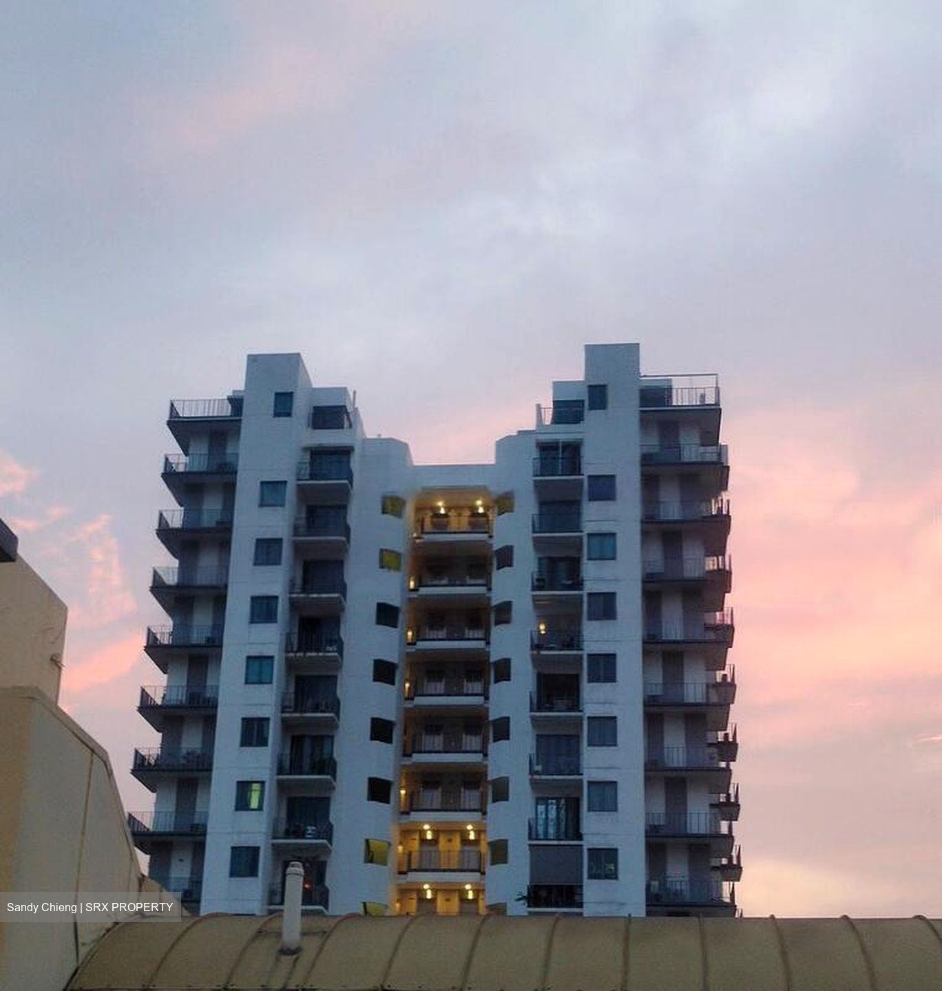 Okio (D12), Retail #452250781